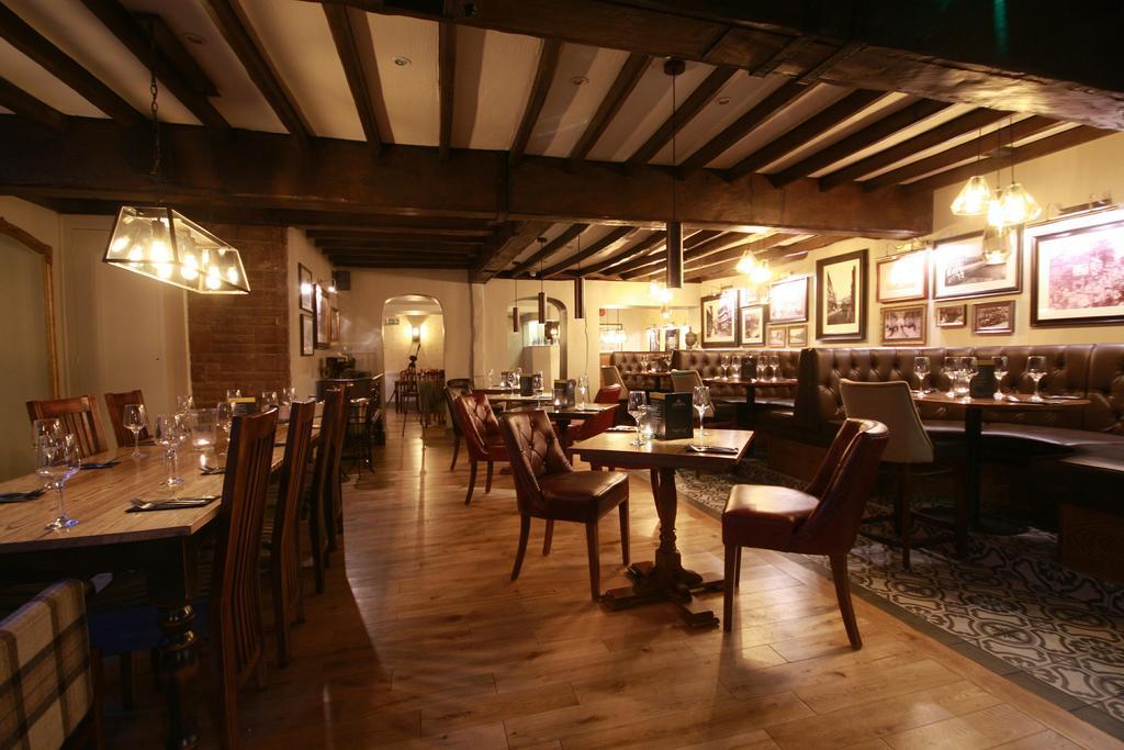 Crown Hotel นันท์วิช ภายนอก รูปภาพ